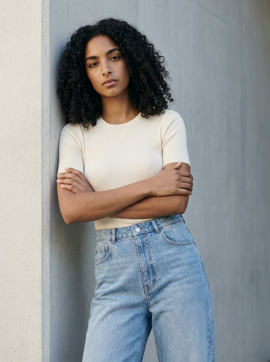 High-Rise Jeans B102