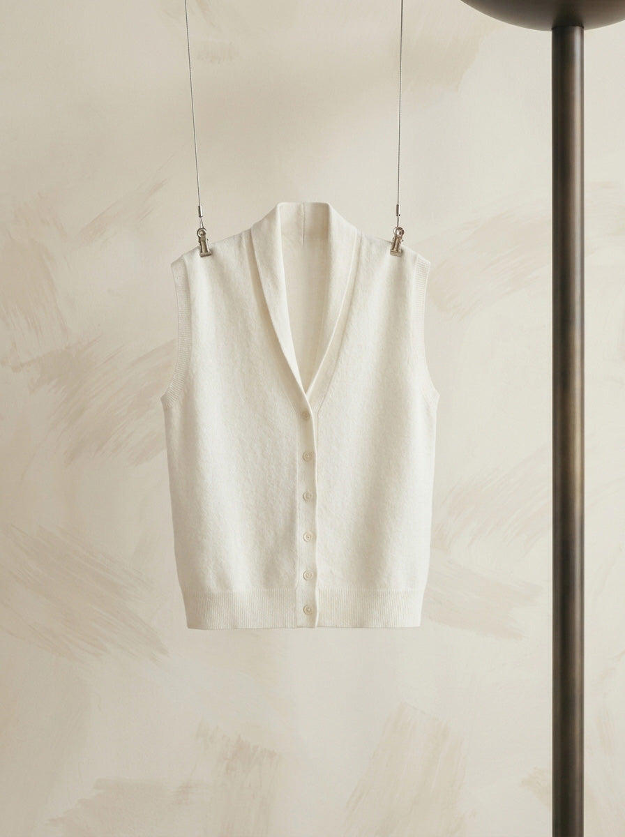 Valeria Wool Button-Front Vest M107